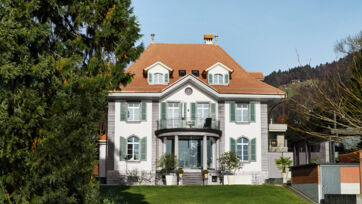 Casta Manufaktur, Dach, Casta, Berner, Spitzschnitt, naturrot, ZZ Wancor Bijou am Thunersee