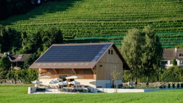 Referenzobjekt Photovoltaik Weingut H&ouml;cklistein