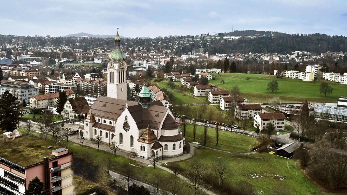 Casta Manufaktur, Casta, Dach, umbra, Berner, Denkmalpflege Kirche St. Maria in Neudorf