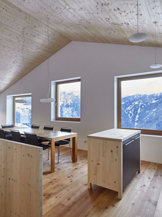 porotherm, single family Single family house Lohn in Val Schons